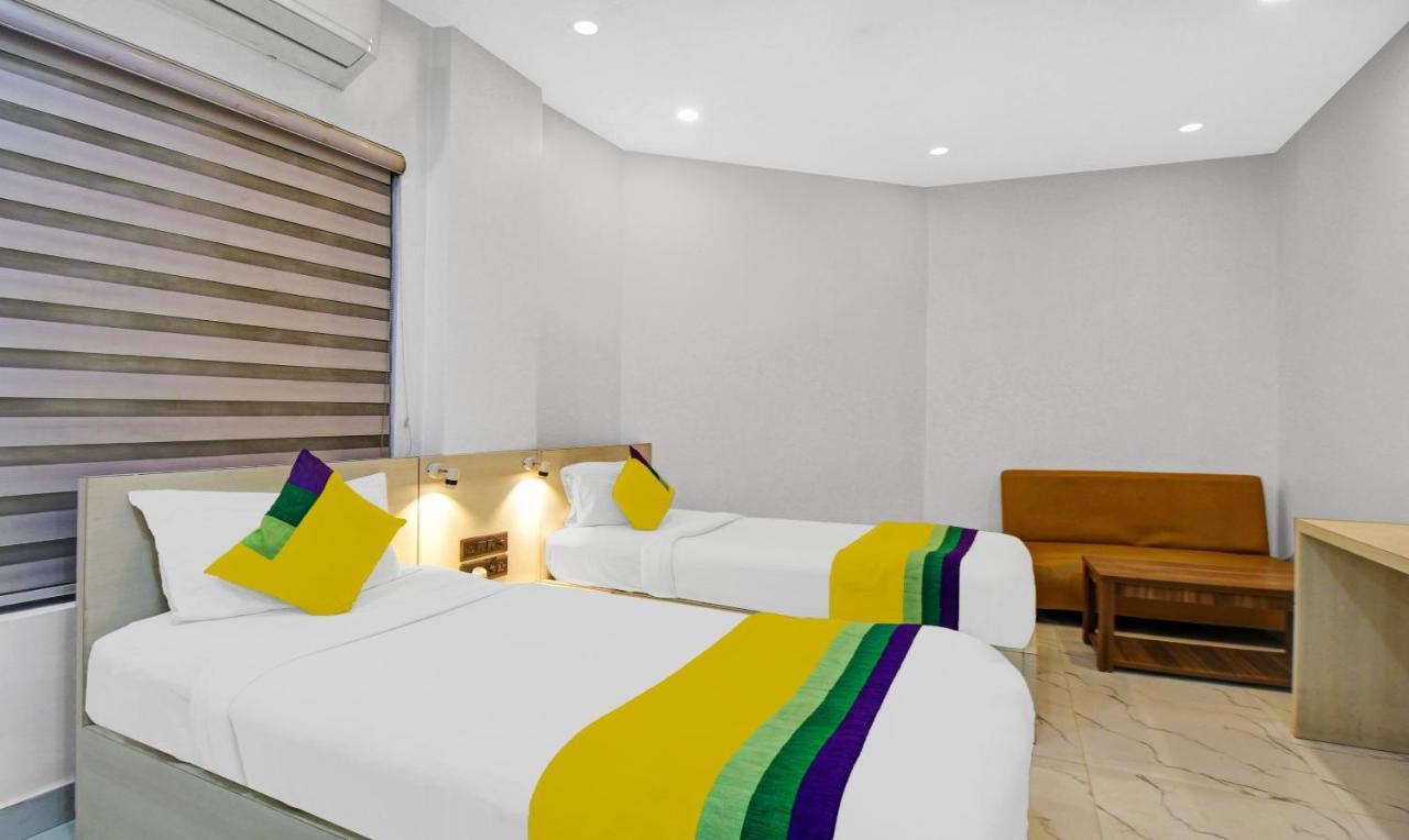 Itsy Hotels Transit Express Калькутта Экстерьер фото